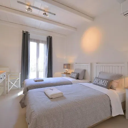 Illustrious Mykonos - 4 Bedrooms - Mai - Private Pool & Bbq - Elia Βίλα